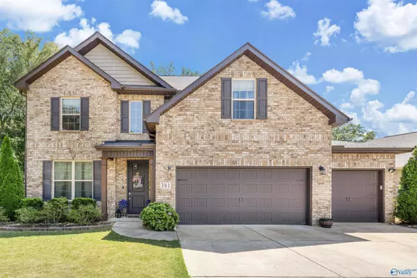 381 Willow Bank Circle, Decatur, AL 35603