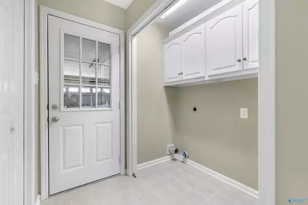 3018 Aztec Drive, Decatur, AL 35603