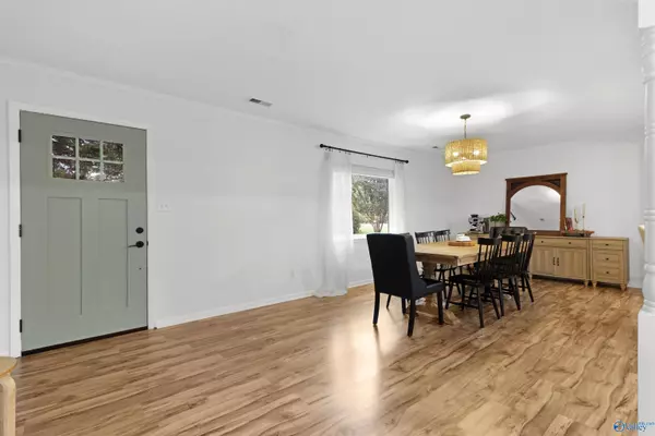 148 Pine Street, Decatur, AL 35603