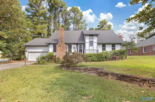 101 Mountain View Lane, Madison, AL 35758