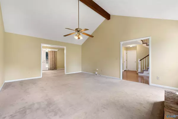 101 Mountain View Lane, Madison, AL 35758