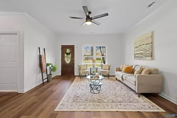 2125 Yorkshire Drive SE, Decatur, AL 35603