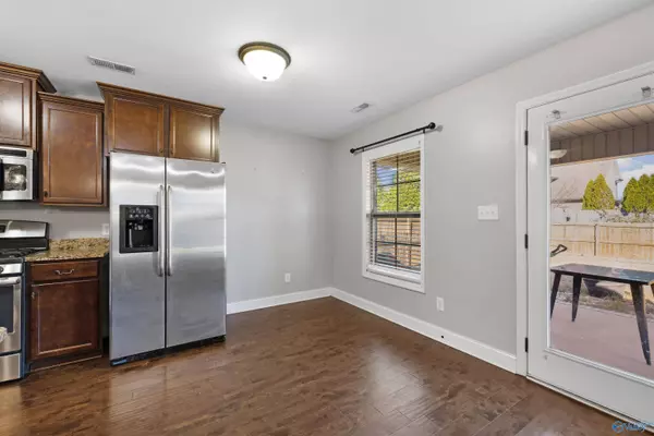 12 Pecan Circle, Decatur, AL 35603