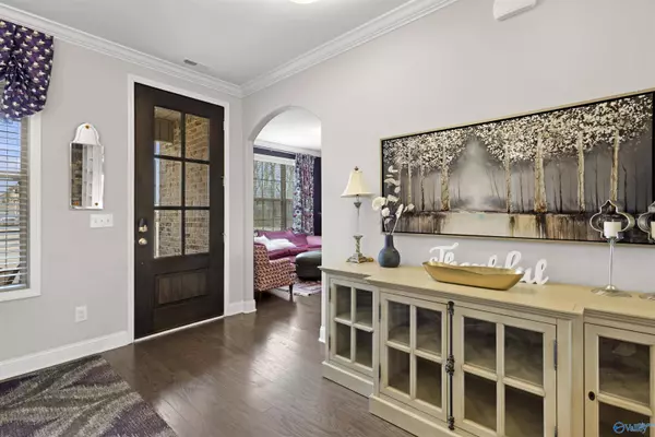 181 Bakers Farm Drive, Decatur, AL 35603