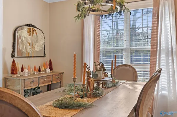 58 Walter Lane, Decatur, AL 35603