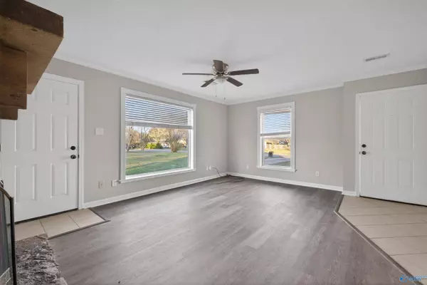 3203 Wheat Avenue SW, Decatur, AL 35603