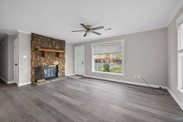 3203 Wheat Avenue SW, Decatur, AL 35603