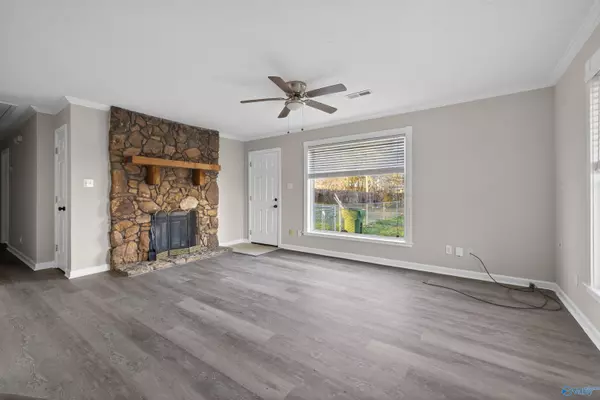 3203 Wheat Avenue SW, Decatur, AL 35603