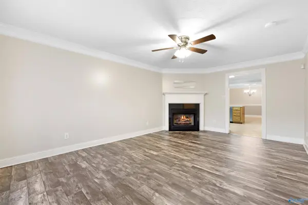 734 Martin Street SW, Hartselle, AL 35640