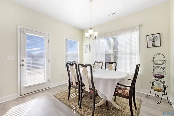 61 Sage Oak Drive, Decatur, AL 35603