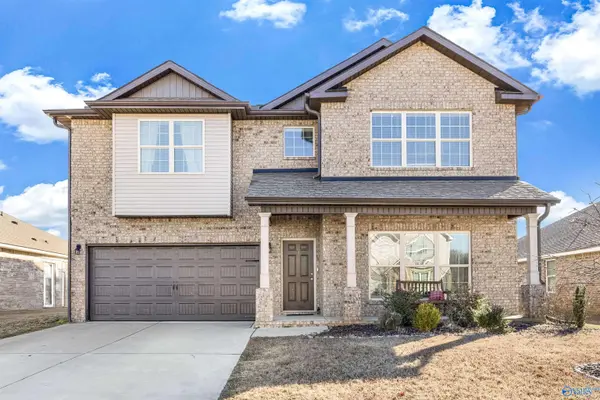 61 Sage Oak Drive, Decatur, AL 35603