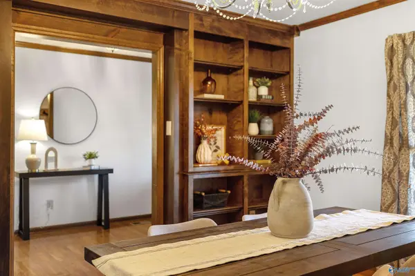 342 Shoal Creek Road, Hartselle, AL 35640