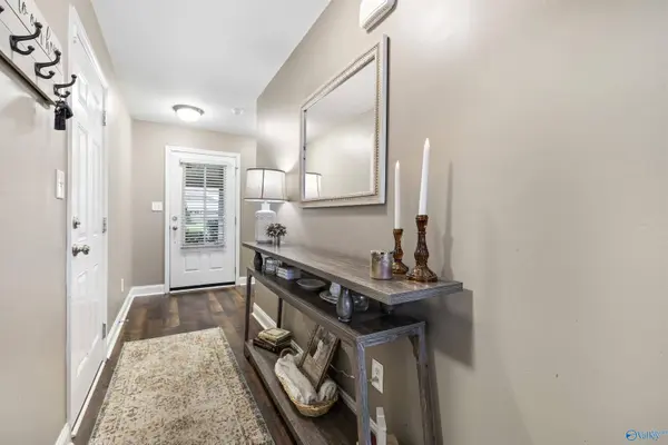 60 Weeping Willow Lane, Decatur, AL 35603