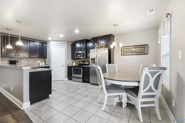 60 Weeping Willow Lane, Decatur, AL 35603