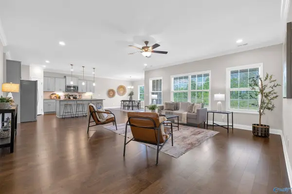 35 Winchester Drive, Decatur, AL 35603