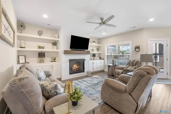 603 Magnolia Place, Hartselle, AL 35640