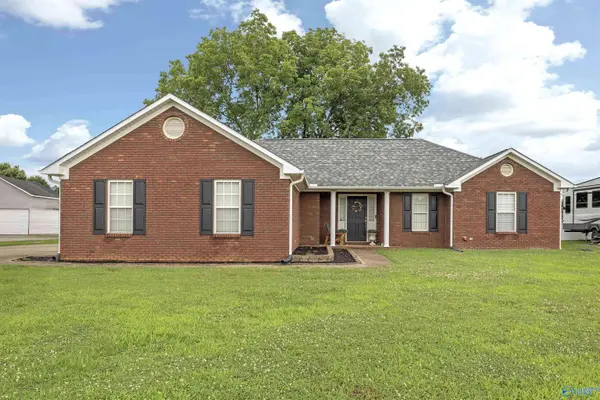 111 Gin Creek Crossing, Decatur, AL 35603