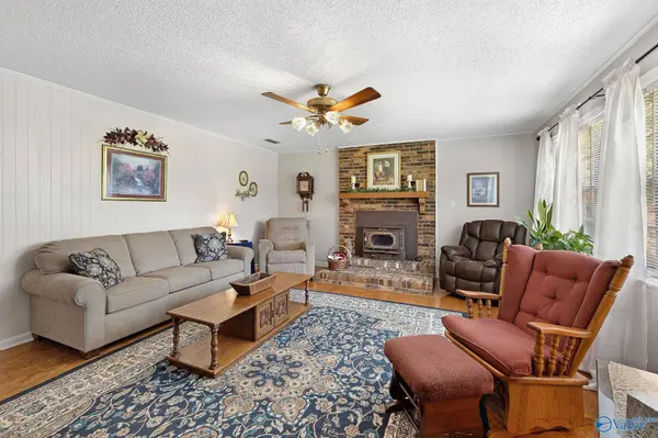 737 Community Lane, Hartselle, AL 35640