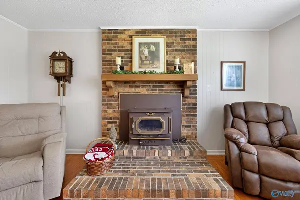 737 Community Lane, Hartselle, AL 35640