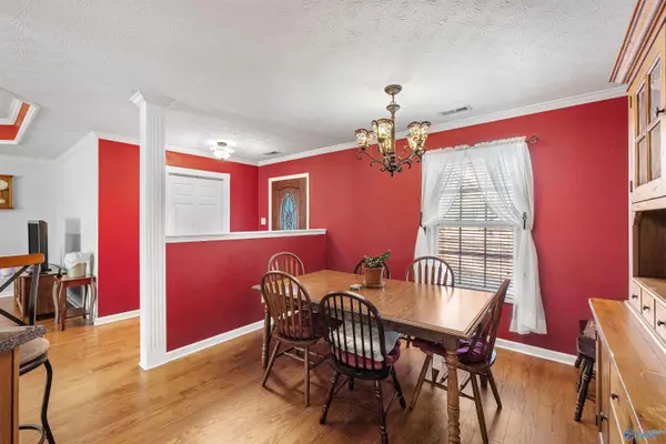 809 Salem Road SW, Decatur, AL 35603