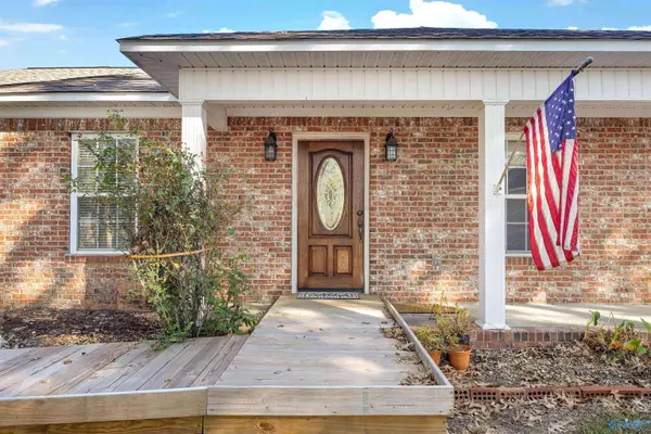 809 Salem Road SW, Decatur, AL 35603
