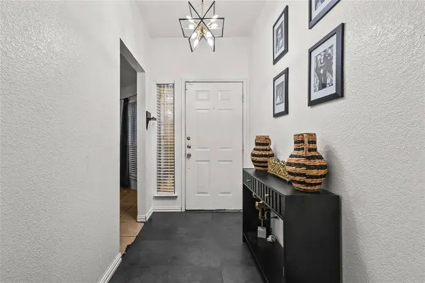 2831 Saint Johns Avenue, Lancaster, TX 75146