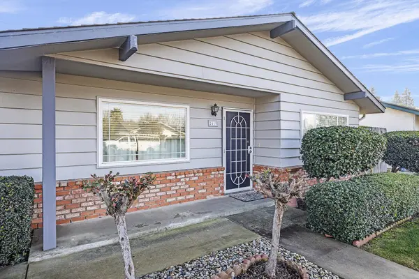 2415 E Feemster Avenue, Visalia, CA 93292