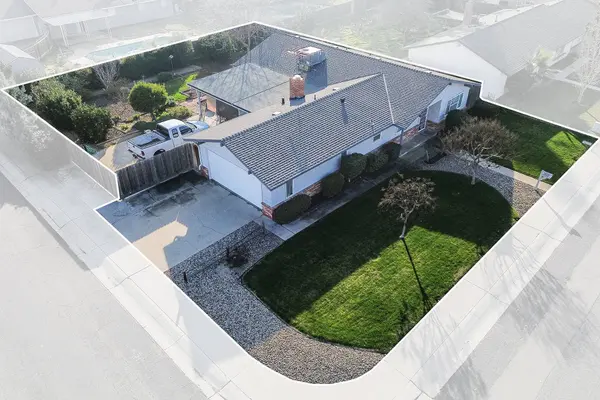 2415 E Feemster Avenue, Visalia, CA 93292