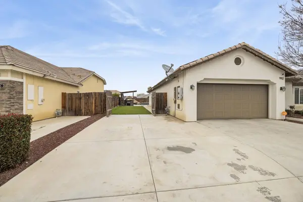 9912 Alondra Drive, Bakersfield, CA 93311