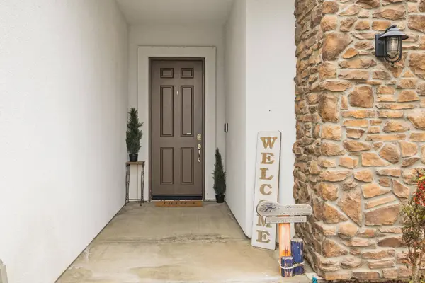 9912 Alondra Drive, Bakersfield, CA 93311