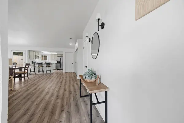 1136 N Atwood Street, Visalia, CA 93291