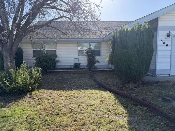 800 N B Street, Exeter, CA 93221