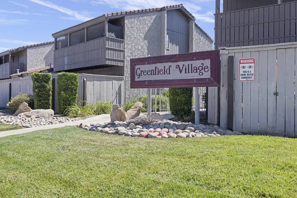 867 Greenfield Avenue, Hanford, CA 93230