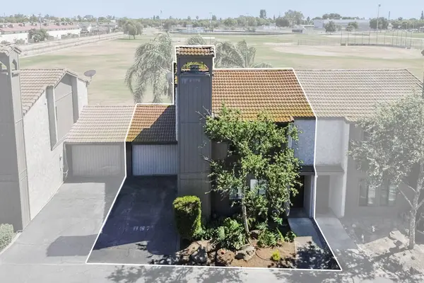 867 Greenfield Avenue, Hanford, CA 93230