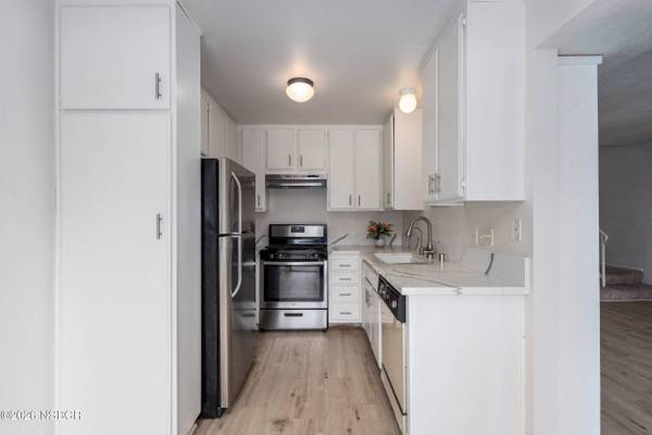 1140 Hilltop RD C, Santa Maria, CA 93455