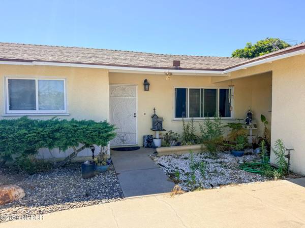 335 Mooncrest LN, Santa Maria, CA 93455