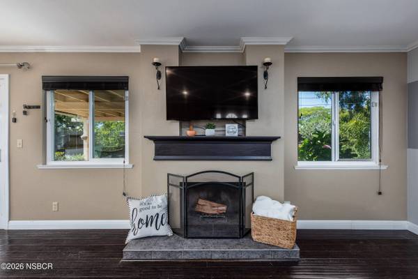 393 Mountain View DR, Santa Maria, CA 93455