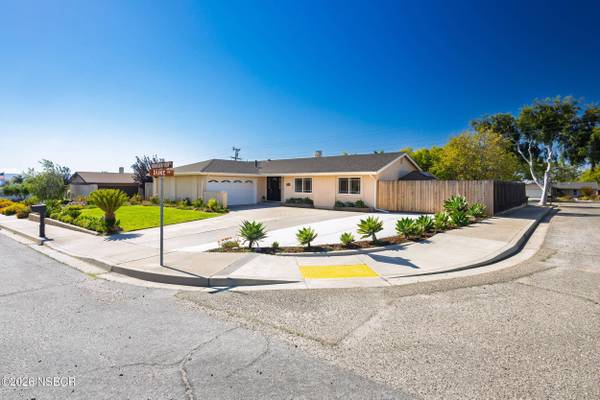 393 Mountain View DR, Santa Maria, CA 93455