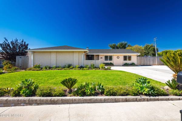 393 Mountain View DR, Santa Maria, CA 93455