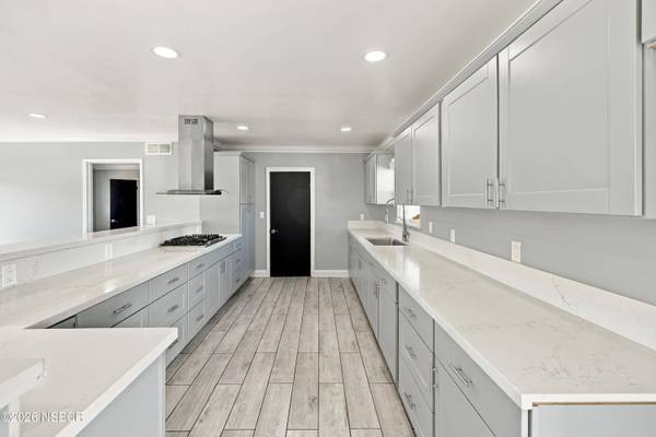 325 Harsin LN, Santa Maria, CA 93455