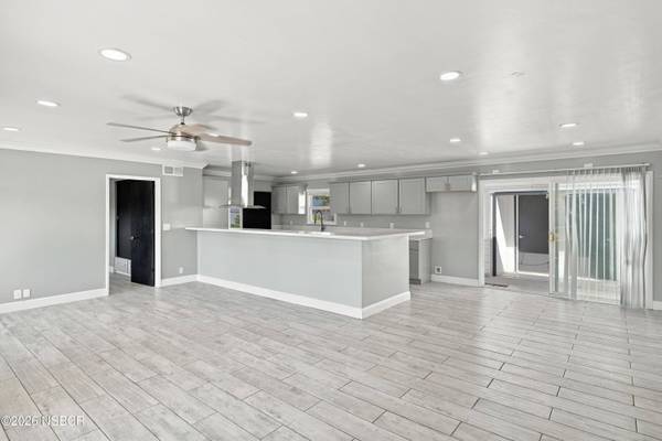 325 Harsin LN, Santa Maria, CA 93455
