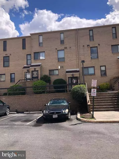 2753 31ST PL NE #2753, Washington, DC 20018