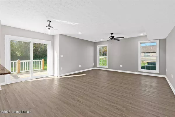 432 Sandy Circle Cir, Elizabethtown, KY 42701