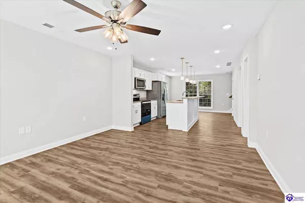 404 Sandy Circle, Elizabethtown, KY 42701