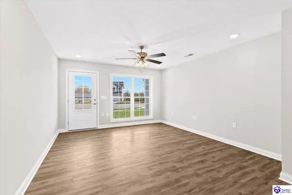 404 Sandy Circle, Elizabethtown, KY 42701