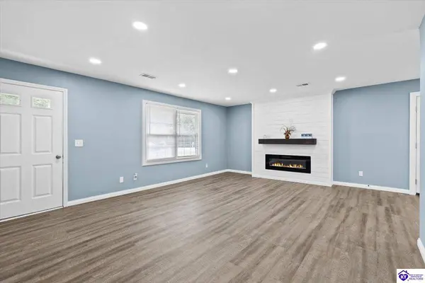 925 Lincoln Drive, Elizabethtown, KY 42701