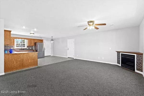 81 Jo jo lane Ln, Buffalo, KY 42716