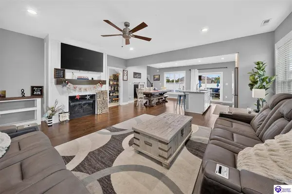 587 Montrose Drive, Bowling Green, KY 42104