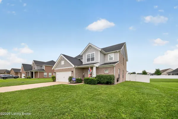 587 Montrose Dr, Bowling Green, KY 42104