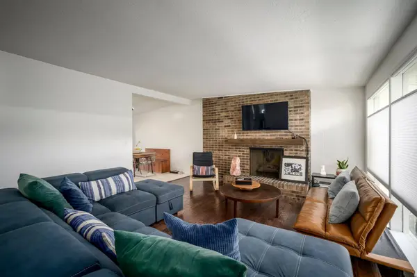4533 S TANGLEWOOD DR E, Holladay, UT 84117